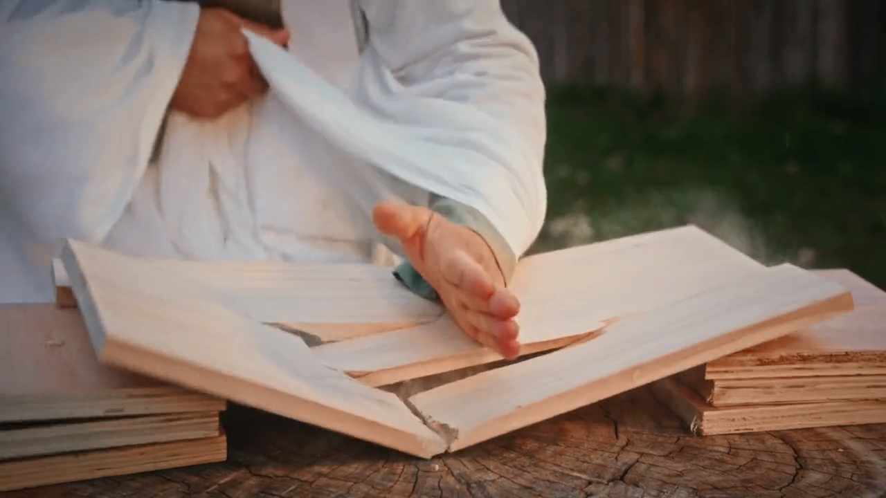 三元牛奶 X 谭松韵:高手都是这么喝奶的! 三元牛奶 X 谭松韵:高手都是这么喝奶的!