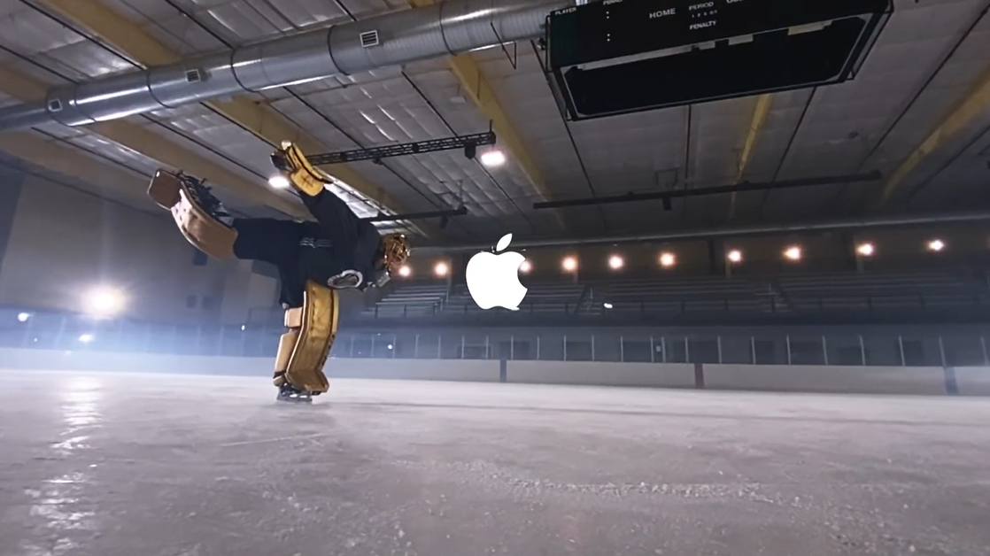 庆祝NHL复赛,他们把iPhone绑在了冰球棍上 庆祝NHL复赛,他们把iPhone绑在了冰球棍上