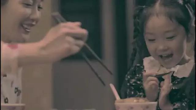 康佳温情短片《妈妈，谢谢你》：让这一刻，属于你和妈妈