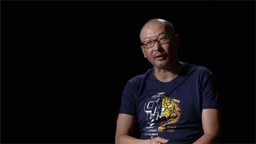 专访《八佰》导演管虎：光有史实不足够，还需一部分的诗意