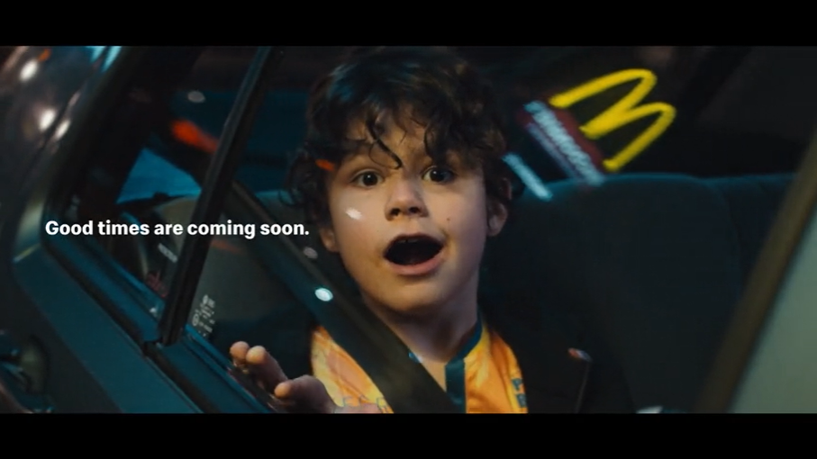 麦当劳一镜到底 27 秒短片:最纯真的心动,超细腻! 麦当劳一镜到底 27 秒短片:最纯真的心动,超细腻!