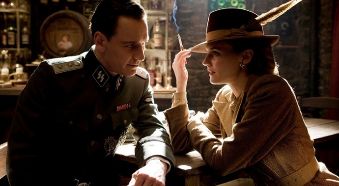 如何用一盏灯创造强大的电影感