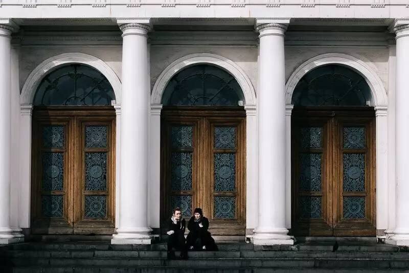 在强烈日光下也能拍出好片？