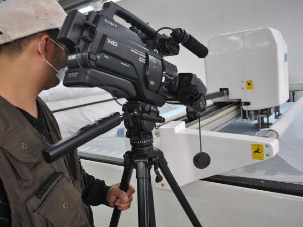 1281925472.jpg 48.jpg