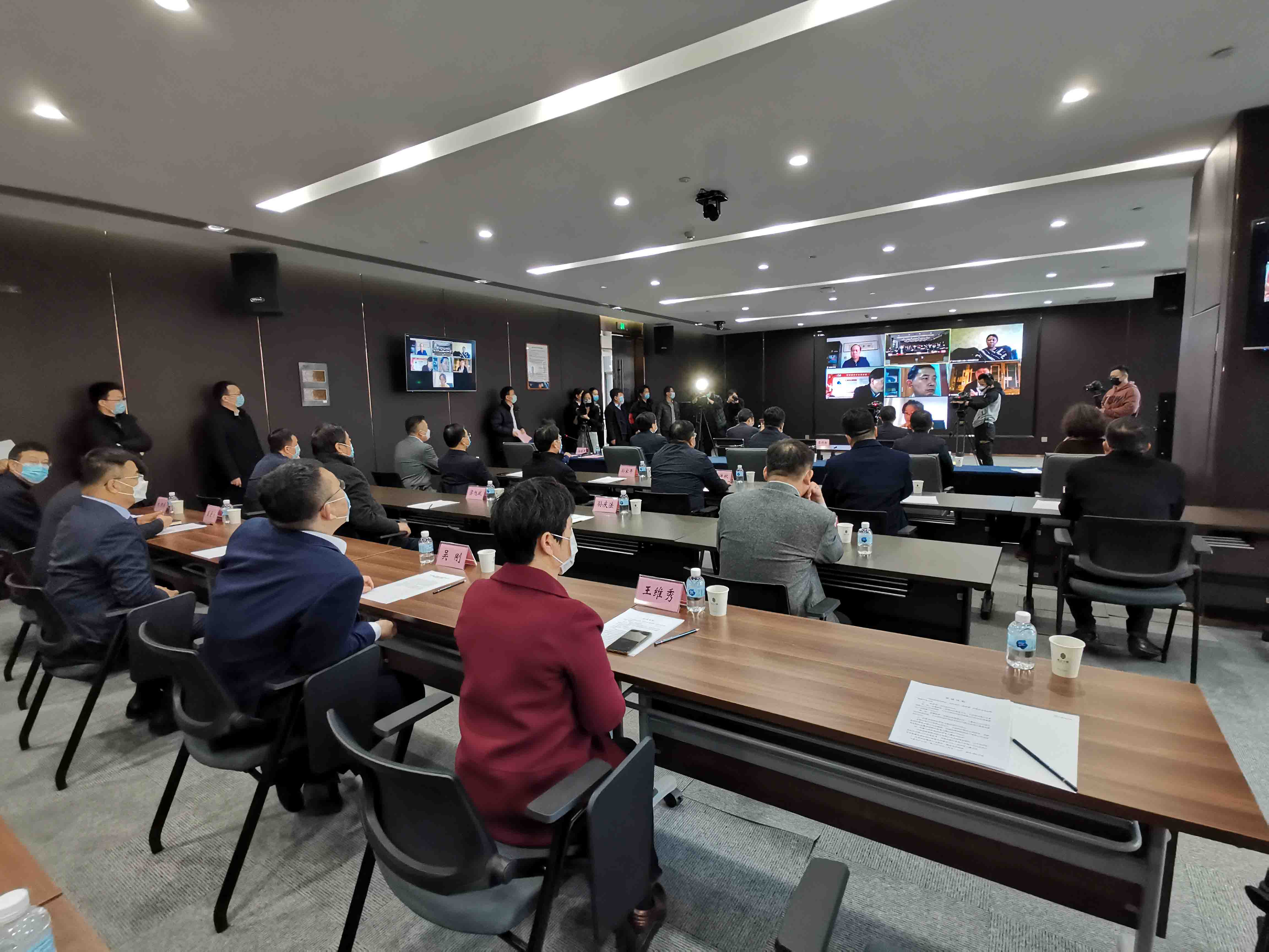 UIBE韩国国立济州大学商务孔子学院成功举办第六届中韩人文论坛-对外经济贸易大学新闻网