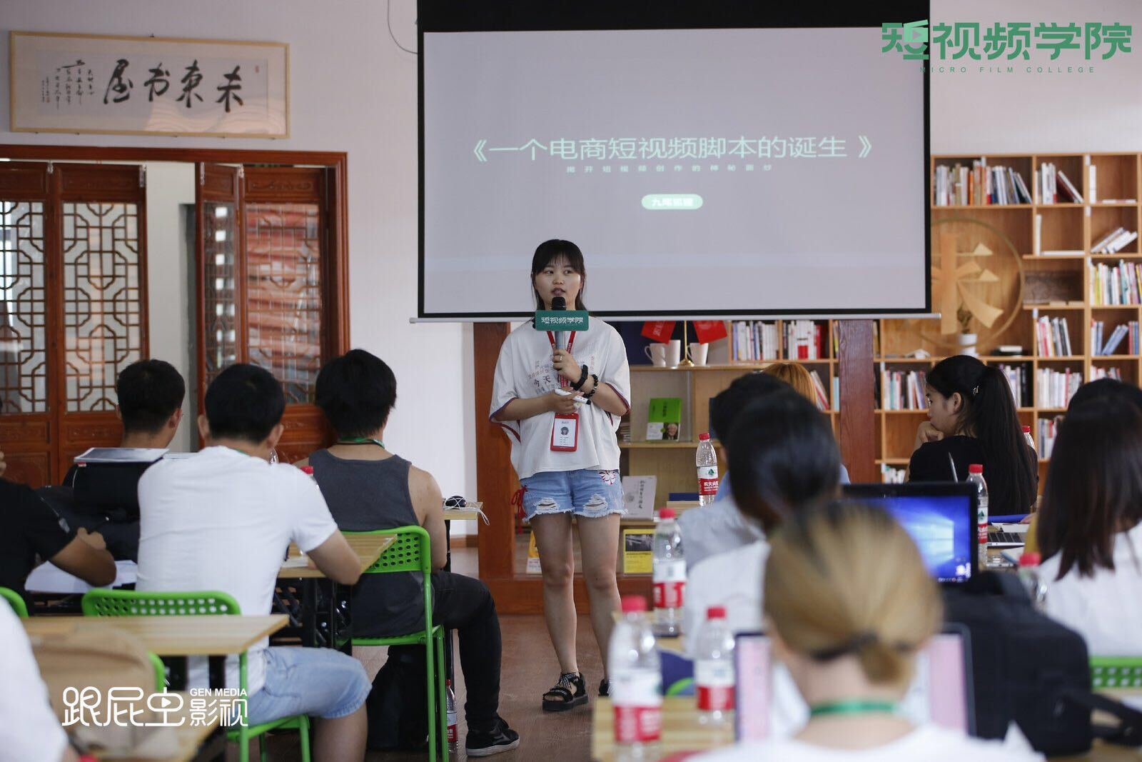 568525323.jpg 微信图片_20180716141839.jpg