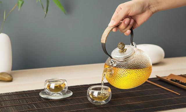 1044092545.jpg 10.jpg