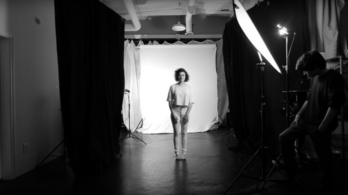 用最低的成本,搭建最优的白色背景!