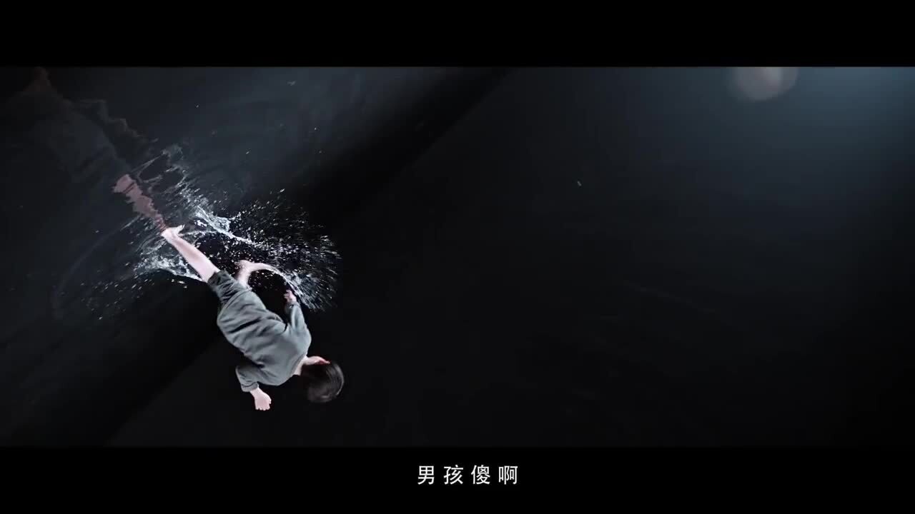 潘粤明睿智演绎Schick剃须刀《男孩和胡须》