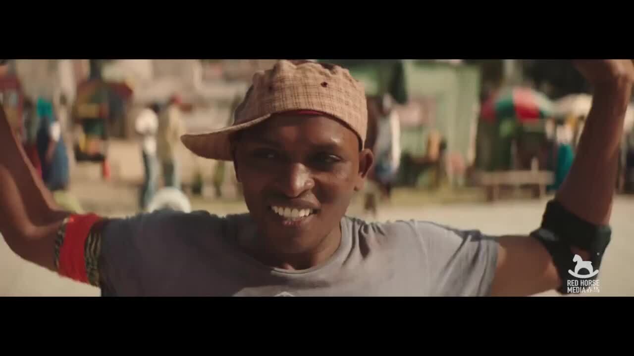 阿里巴巴创意宣传片《Hockey》