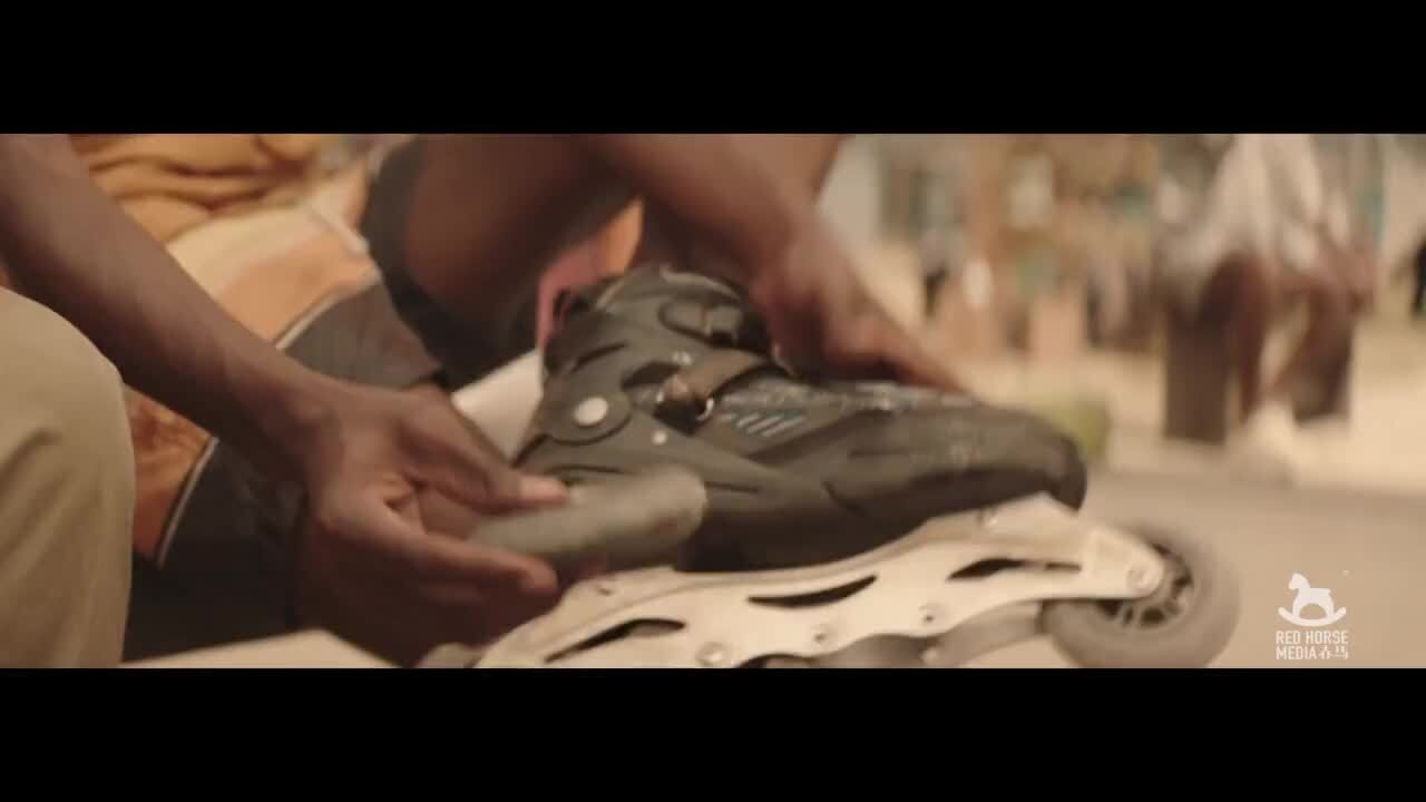 阿里巴巴创意宣传片《Hockey》